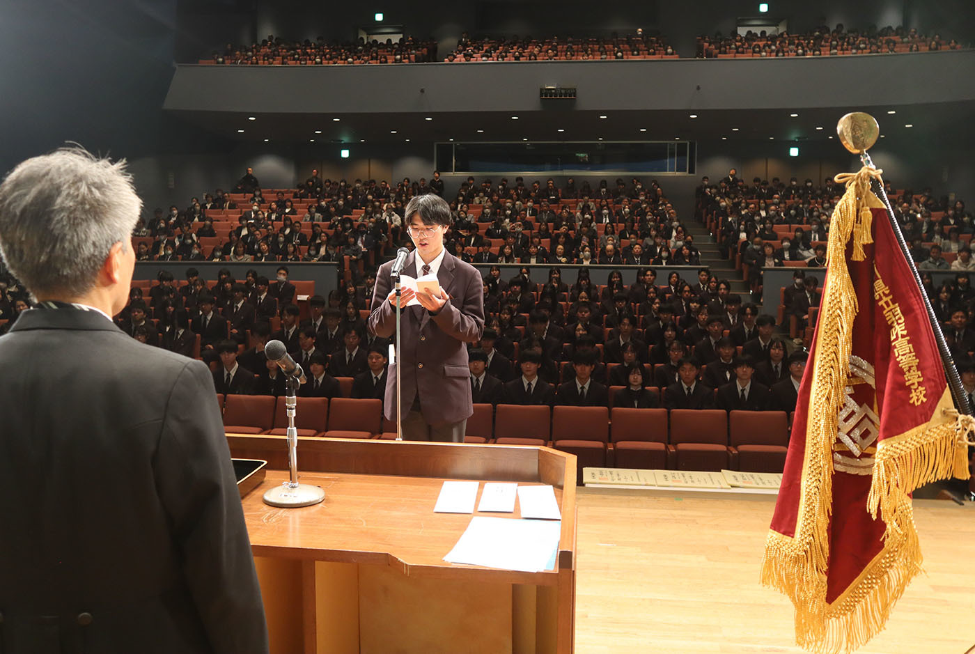 コスモアイル羽咋で卒業式2